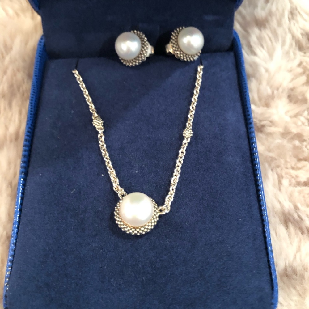 LAGOS Luna Pearl earrings and necklace